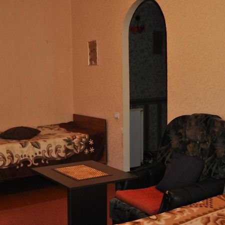 Apartment For Rent Reasonable Price Кременчук Екстер'єр фото