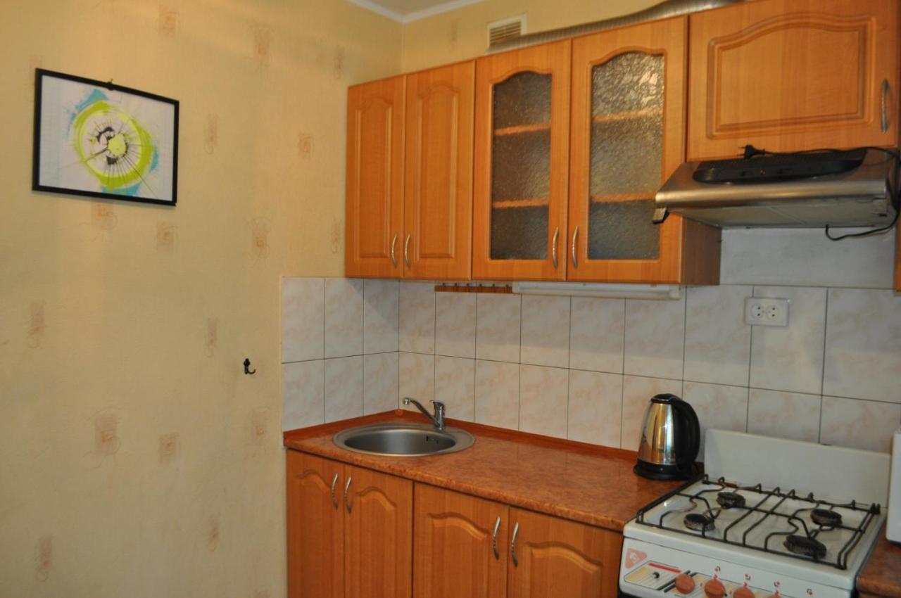 Apartment For Rent Reasonable Price Кременчук Екстер'єр фото